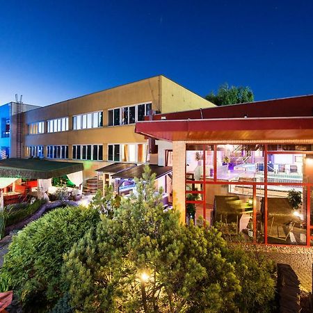 Hotel Therma Dunajská Streda Esterno foto