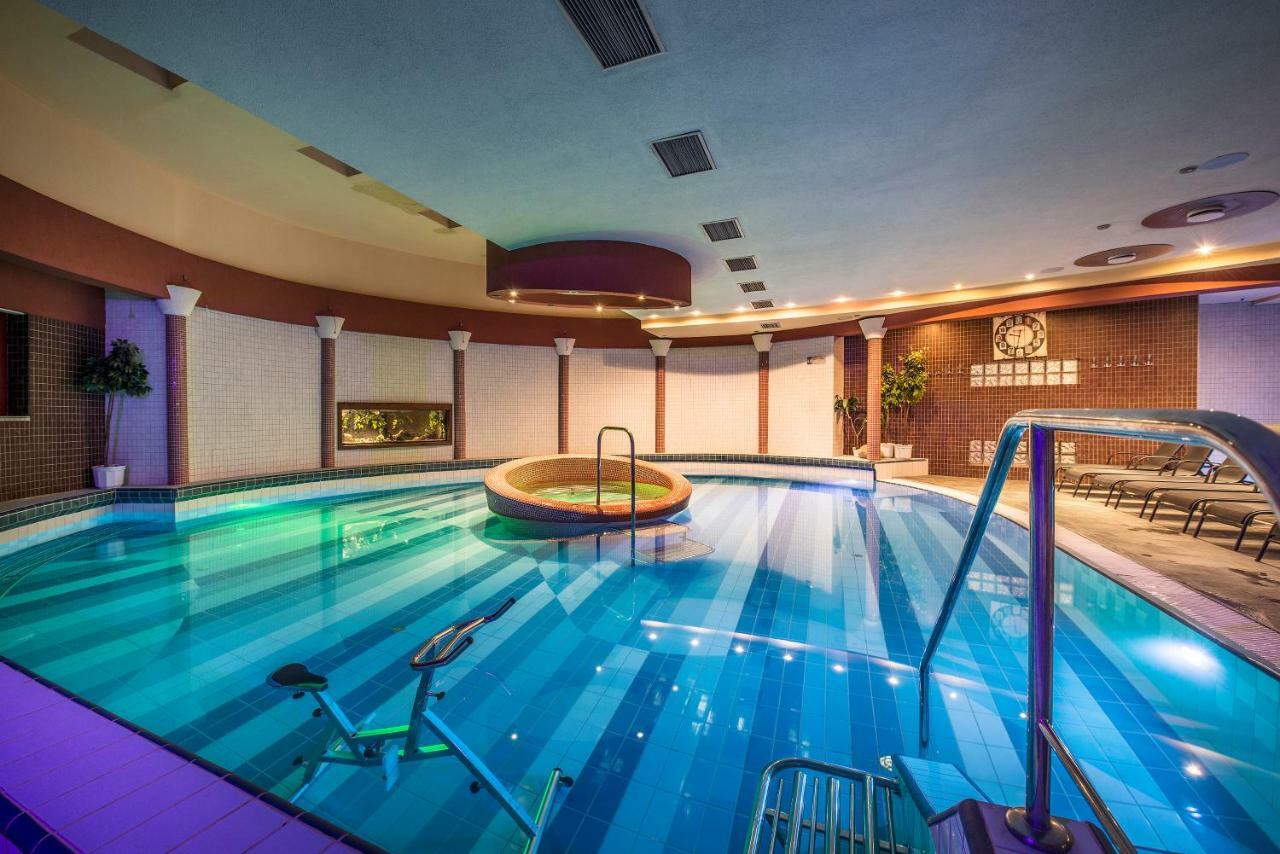 Hotel Therma Dunajská Streda Esterno foto