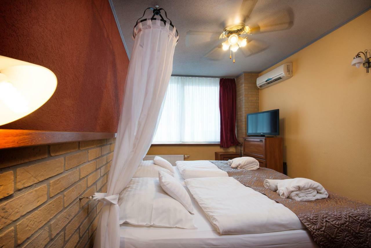 Hotel Therma Dunajská Streda Esterno foto